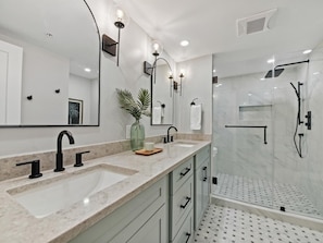Towels - 406 Barrington Arms | All New Furnishings | Breathtaking 4th Floor Ocean Views (Hilton Head Island)