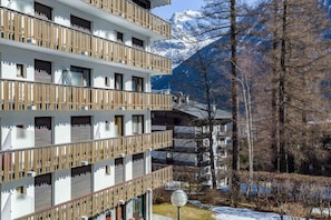 View of apartment located on the 2nd floor