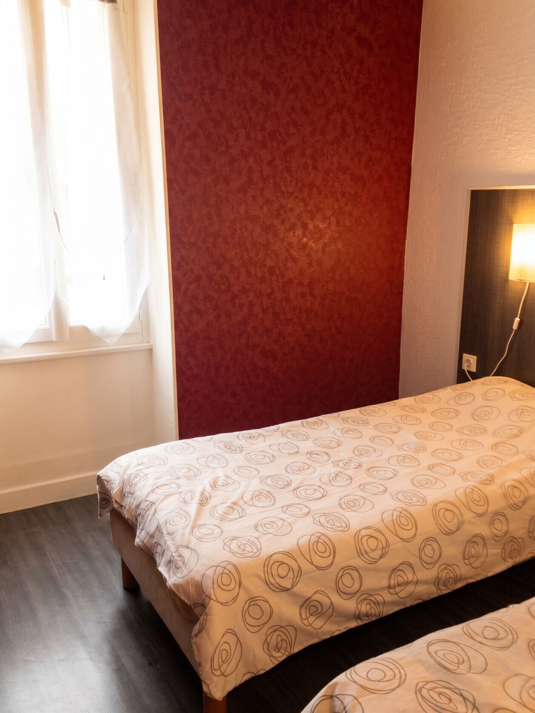 2 chambres, lit parapluie, Wi-Fi gratuit, draps fournis