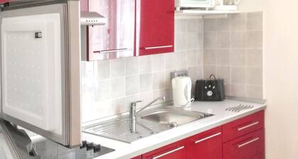Homerez - Flat in Néris-les-Bains.