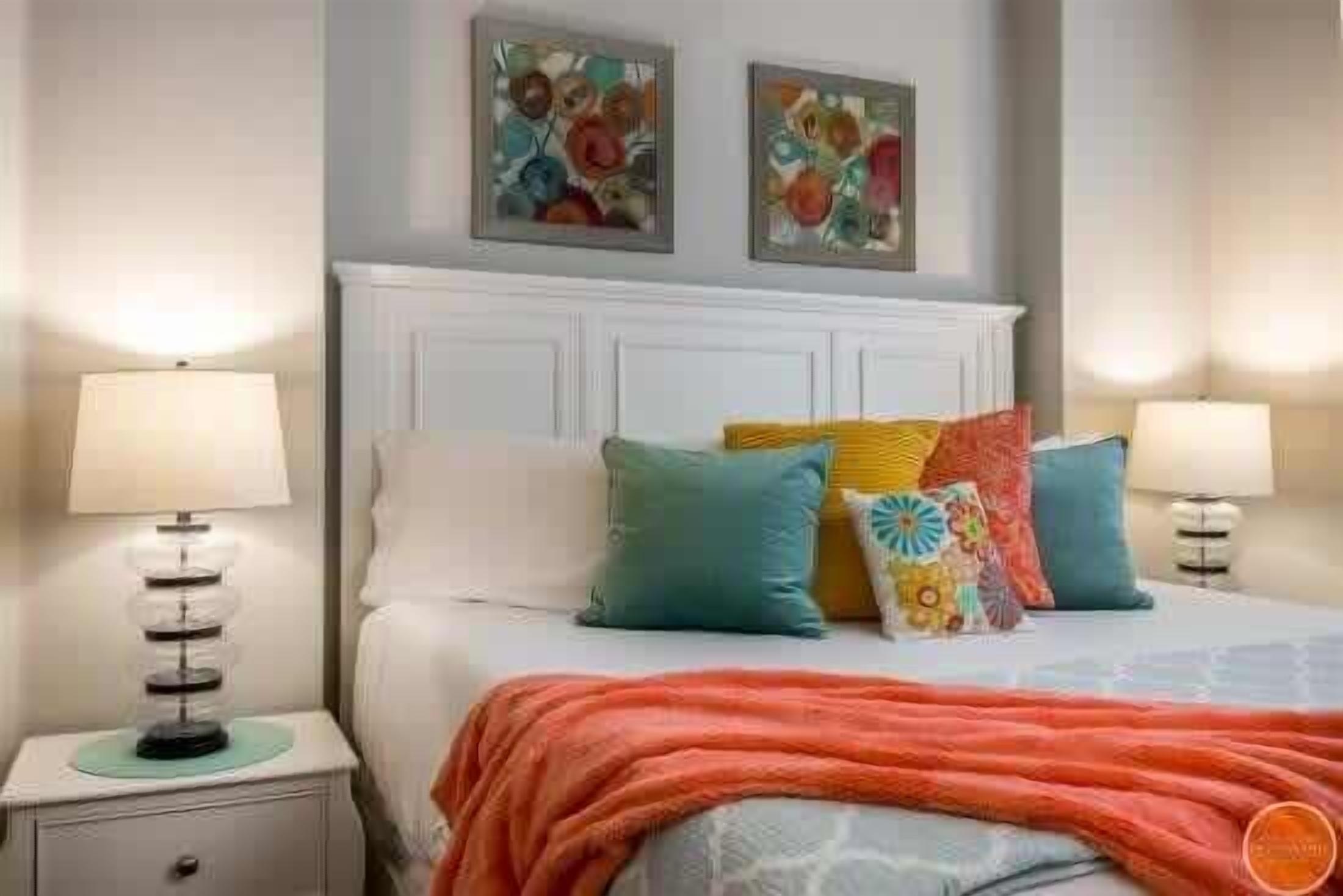 2 bedrooms, iron/ironing board, travel cot, WiFi