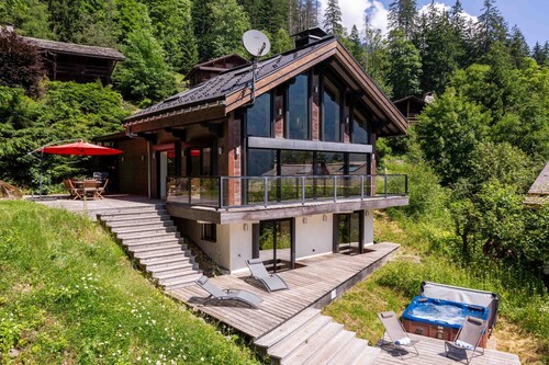 Chalet La Source -  a self catered chalet that sleeps 8 guests  in 4 bedrooms