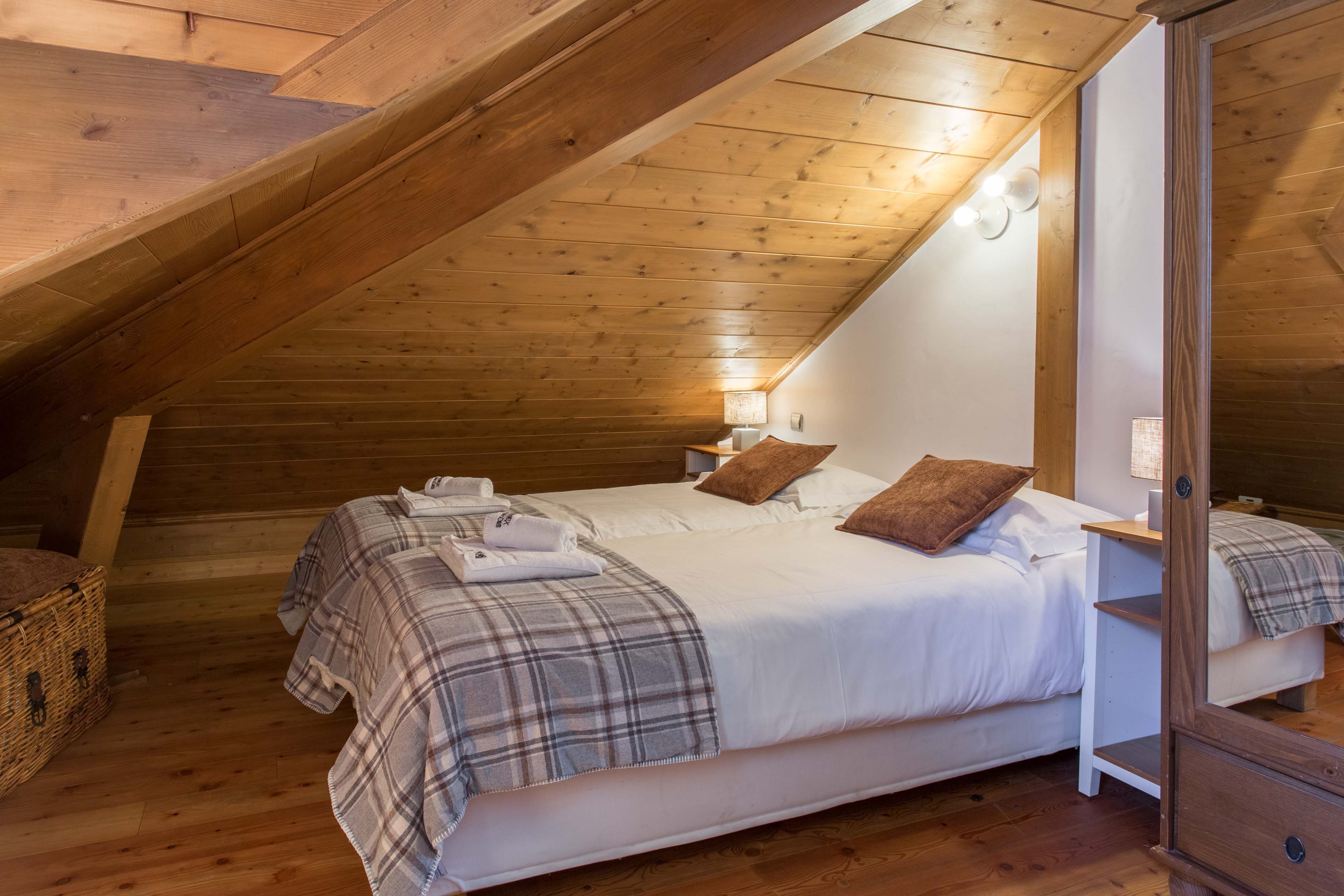 3 slaapkamers, een strijkplank/strijkijzer, gratis wifi