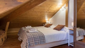 3 bedrooms, iron/ironing board, internet