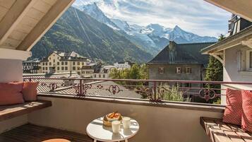 Enjoy the balcony views of Mont Blanc and Aiguille du Midi