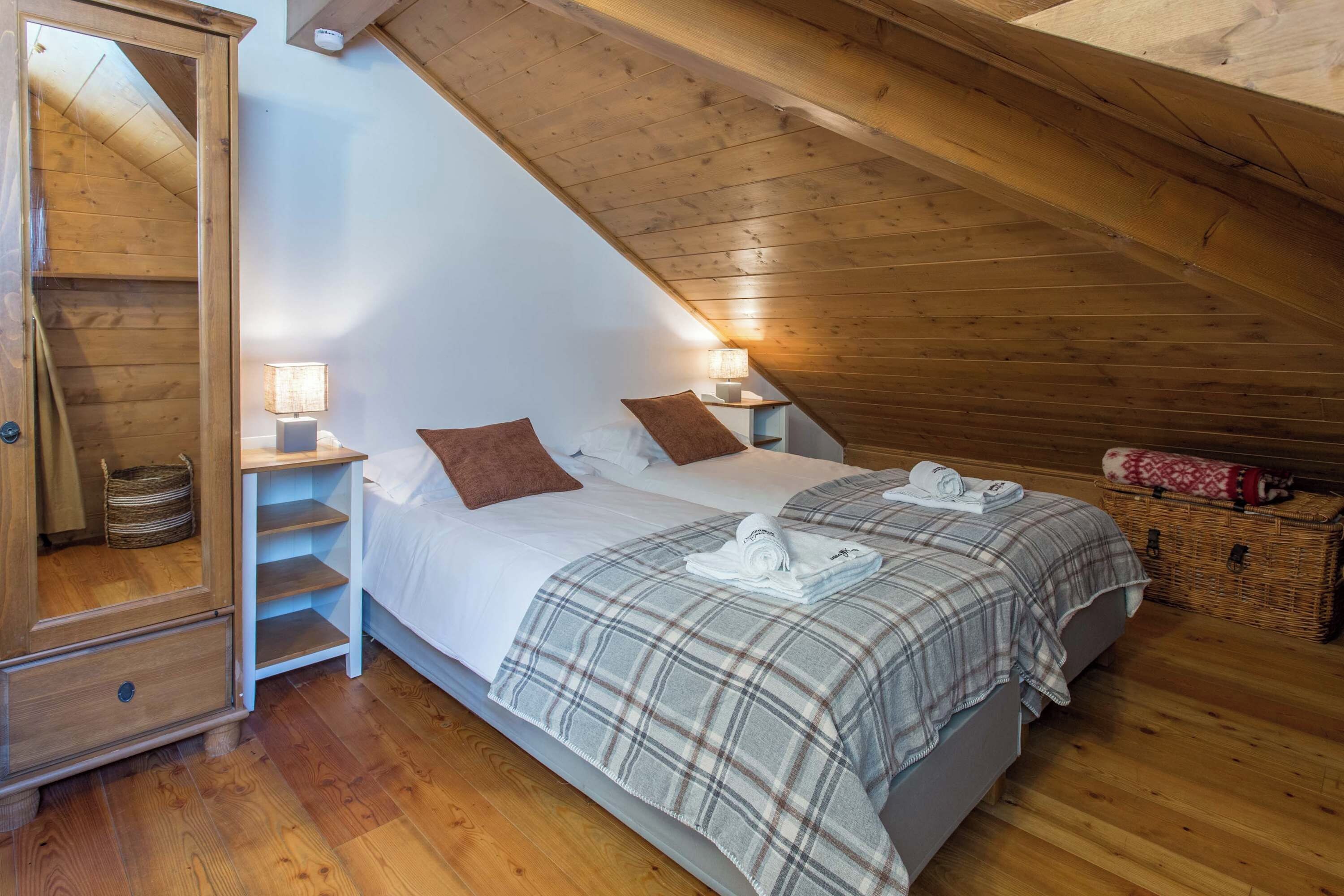 2nd bedroom - beds can be double or twin