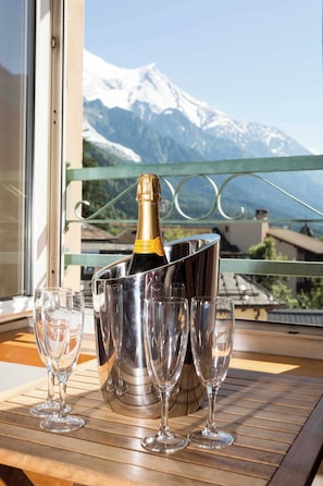 Views of Mont Blanc - La Belle Epoque apt - Skiing - Chamonix All Year (Chamonix)