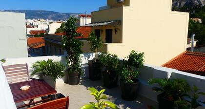 Seaside Athenian Riviera Apartment