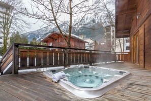 Utendørs boblebad
