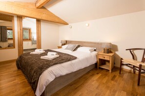 5 bedrooms, free WiFi