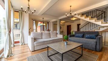 TV connectée, cheminée