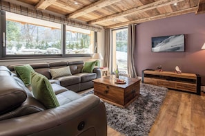 Large living room - Chalet des Amis apt 1 - skiing - Chamonix All Year (Chamonix)