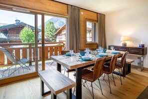 Dining - Coin des Drus Apartment -  an apartment that sleeps 6 guests in 3 bedrooms (Les Praz)