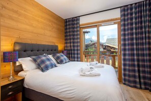 3 bedrooms, free WiFi - Coin des Drus Apartment -  an apartment that sleeps 6 guests in 3 bedrooms (Les Praz)