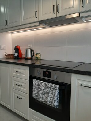 Fridge, microwave, oven, stovetop - Light House (Cluj Napoca)