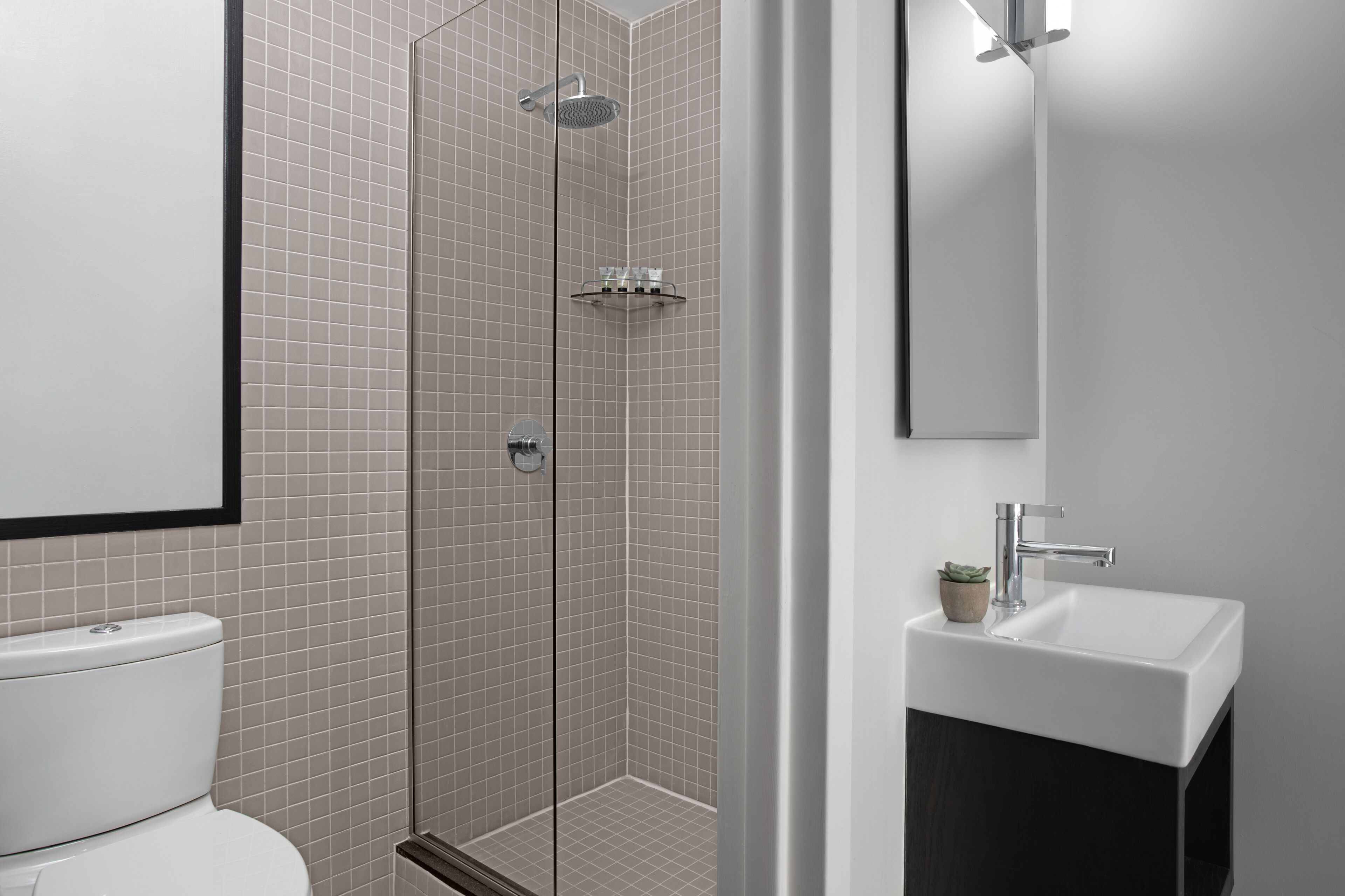 Photo - The Baltic Hotel