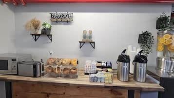 包含每日外带式早餐