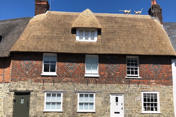 Front of Bell Street