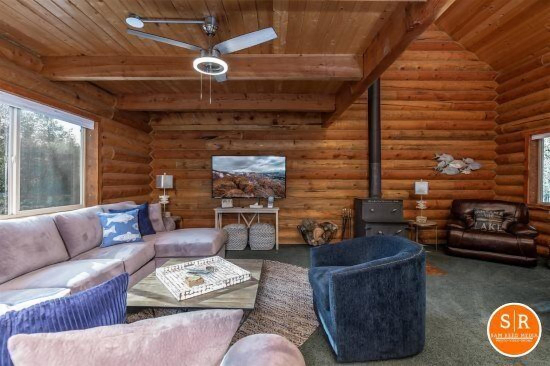 Whispering Pines is your Lake House of choice in the Beautiful setting of Panguitch Lake, Utah