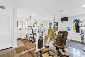 Fitness facility - Gulf Coast condo with a pool, gym, boat launch, & nearby beach access (Orange Beach)