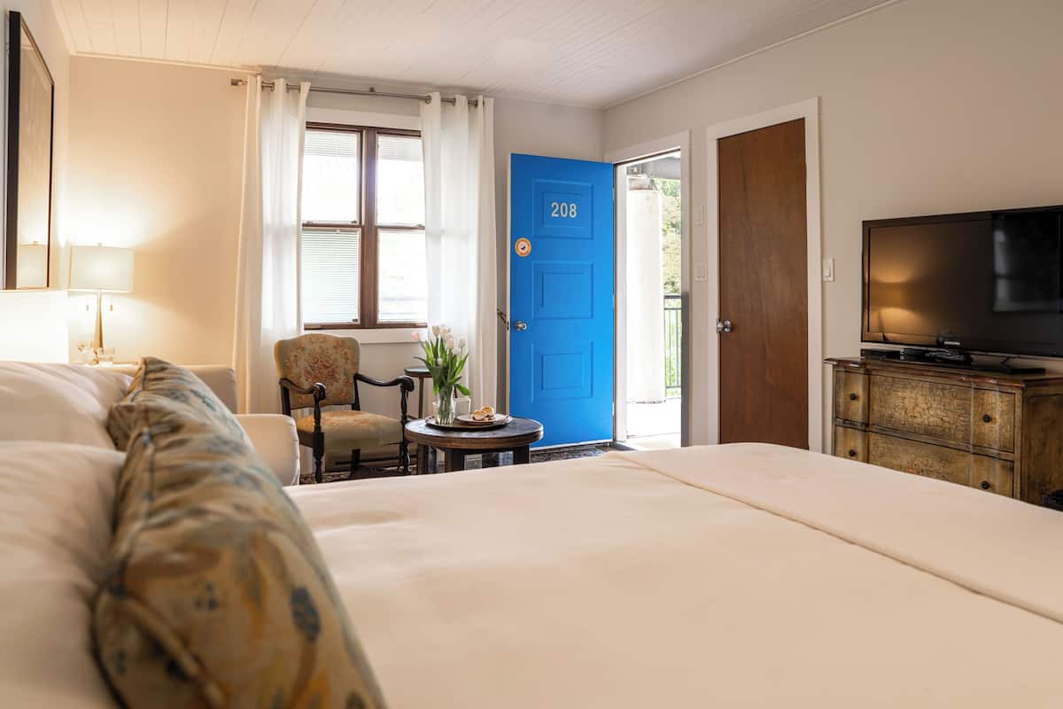 Standaard kamer, 1 queensize bed | Lakens van Egyptisch katoen, luxe beddengoed, een minibar