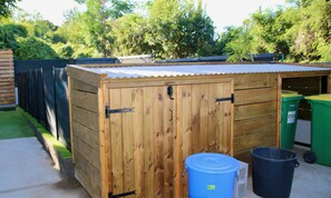 Property grounds - Logmt n°2 Swimming pool and private SPA (Saint-Pierre)