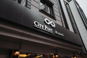Exterior detail - City Port Hotel Trabzon (Trabzon)