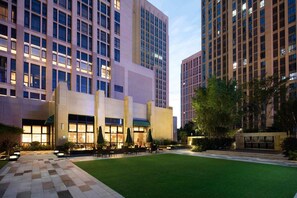 Exterior - Holiday Inn Chongqing University Town (Chongqing)