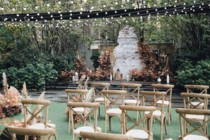Outdoor banquet area - Holiday Inn Chongqing University Town (Chongqing)