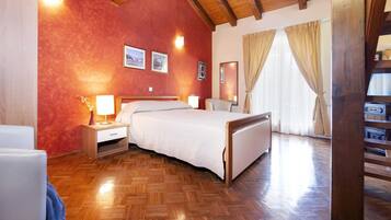 1 bedroom, free WiFi, bed sheets