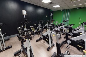 Sports facility - Village Hotel Nottingham (Nottingham)