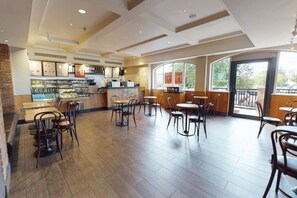 Restaurant - Village Hotel Nottingham (Nottingham)