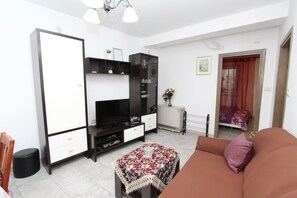 Living area - ZARA One-Bedroom Apartment (Rovinj)