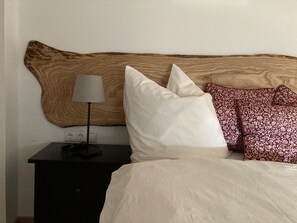 2 chambres, lit parapluie, Wi-Fi gratuit, draps fournis