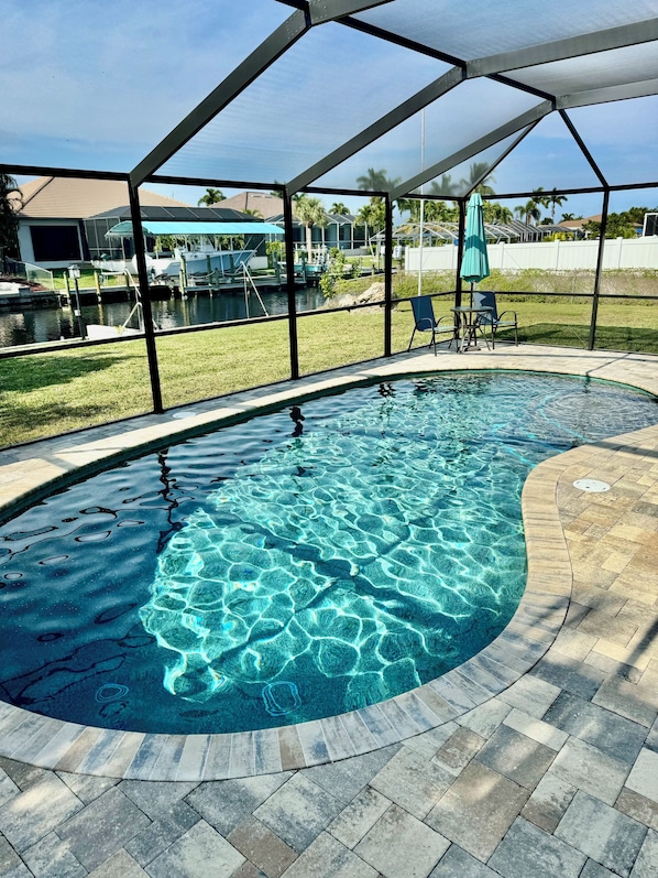 Outdoor pool, a heated pool