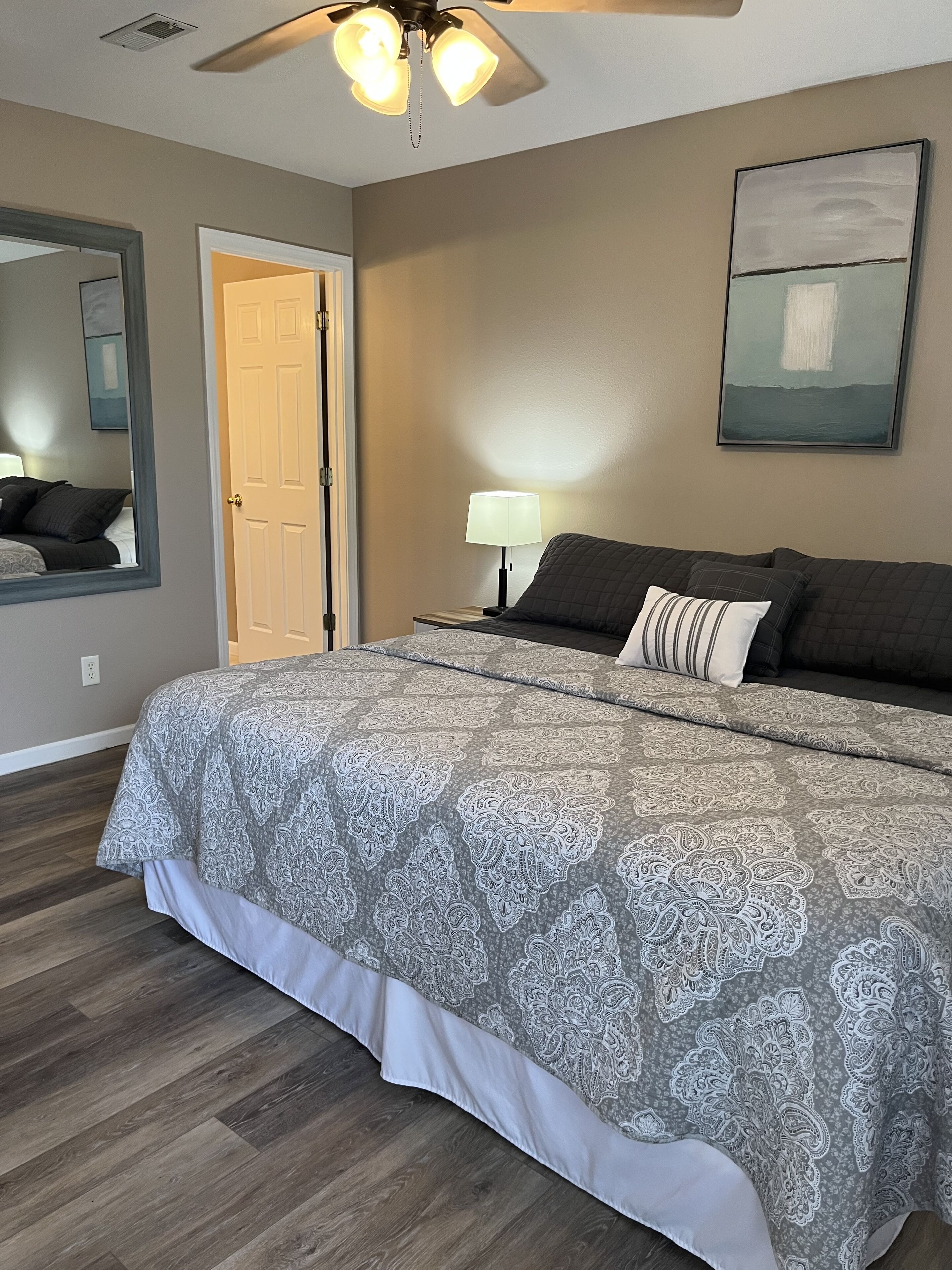 BEAUTIFUL 2BD/2BATH CONDO