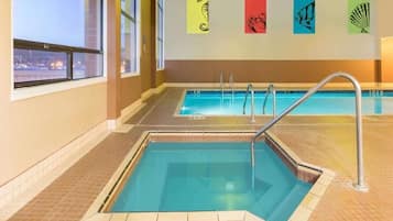 Piscine couverte, piscine extérieure