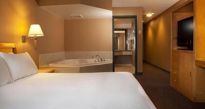 Ramada Plaza By Wyndham Prince George