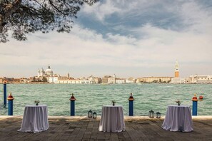 Espace banquet en plein air