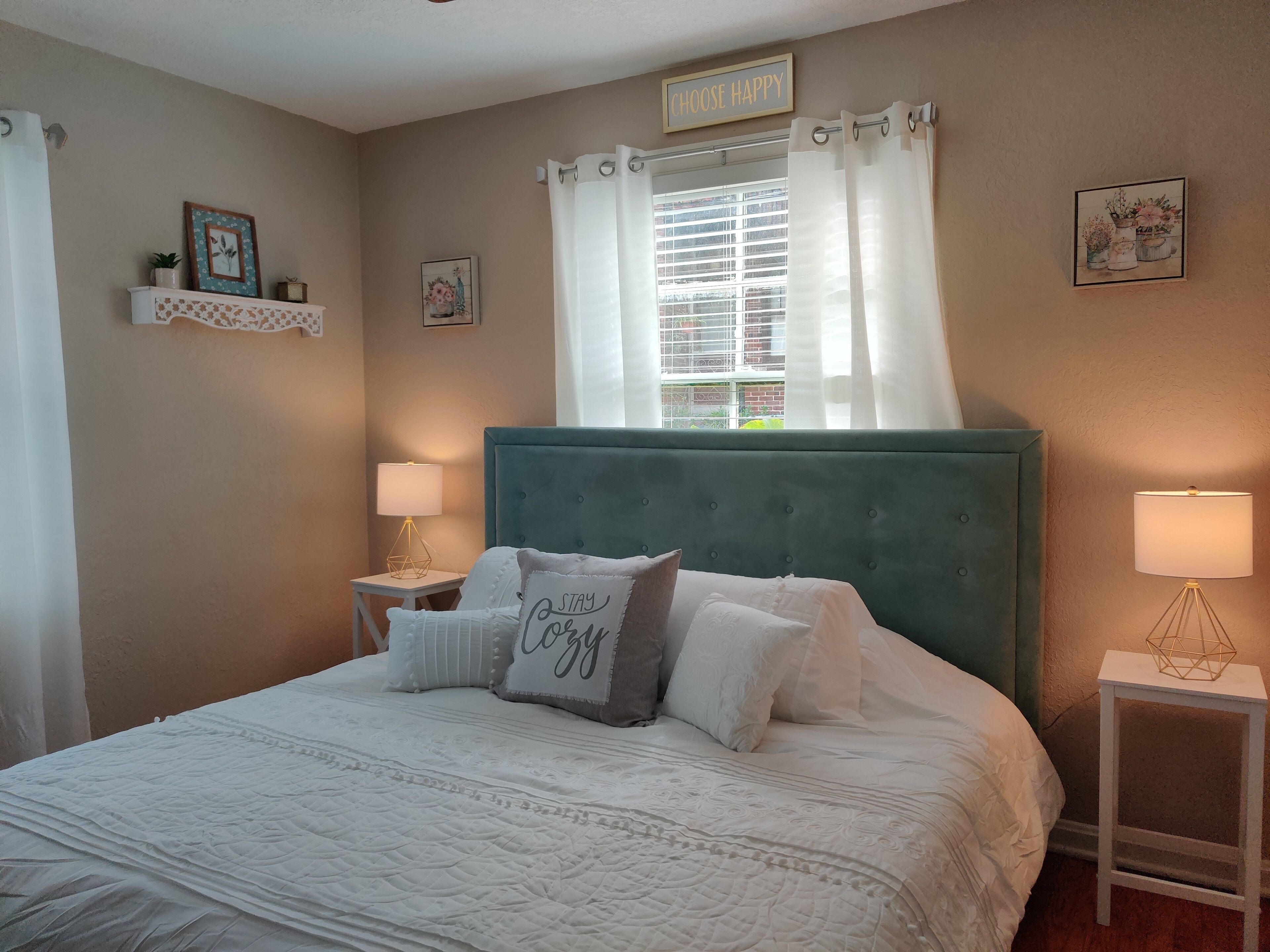 Blue Burough in Riverside