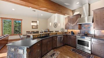 Villa (3 Bedrooms) | Exterior