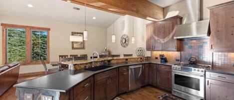 Villa (3 Bedrooms) | Exterior