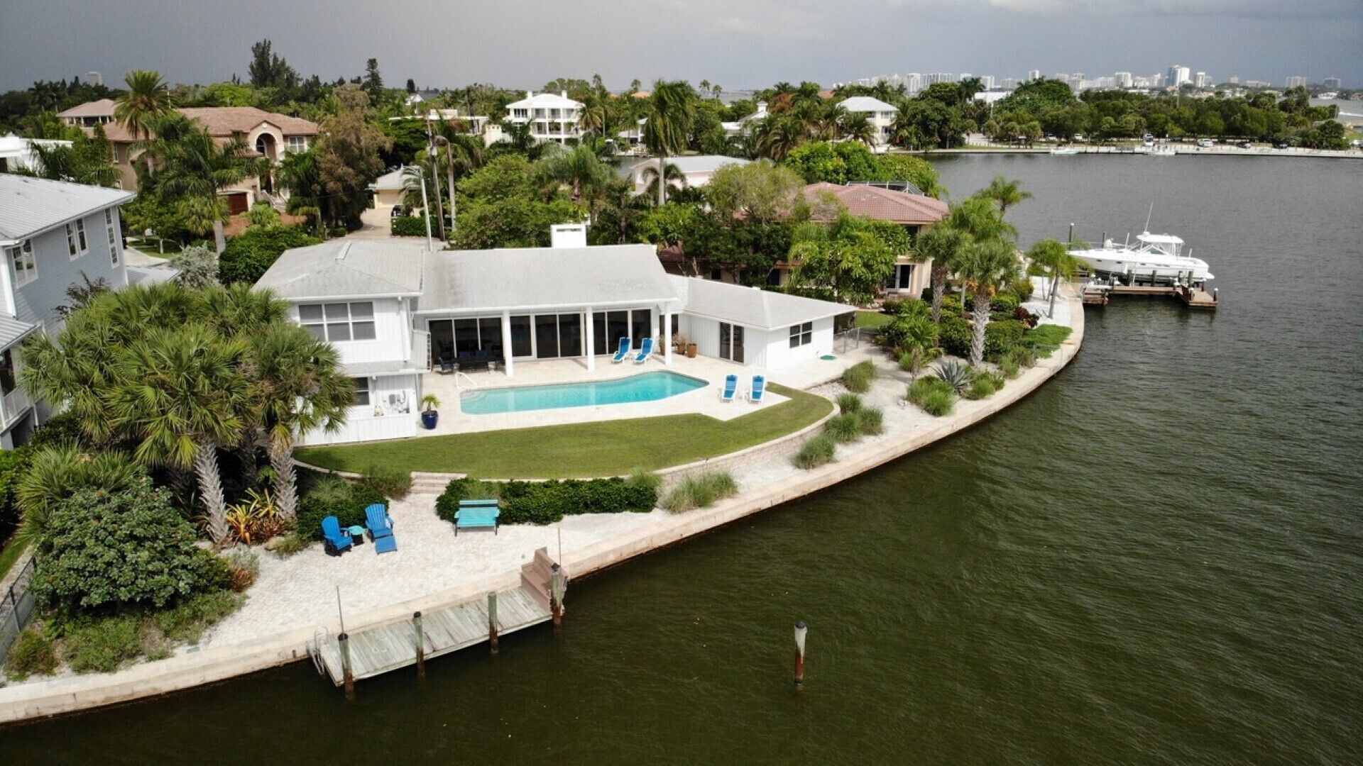 Spectacular Bay View Home, Gateway to Siesta Key and all of Sarasota