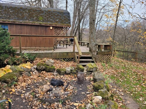Blakley Hobbit Small Cabin