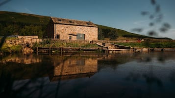 Vila Mewah, akses difabel, ensuite (The Lakehouse) | Taman