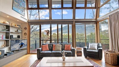 Les Perrieres Lodge - Spacious 3BR Luxury l Gym l Indoor Pool l Tennis l WiFi l BBQ