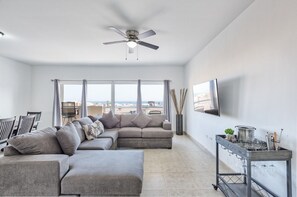 TV - Newly built Condo at  “Corona del Sol”- 500 meters  inside Las Conchas on left  (Puerto Peñasco)