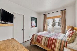2 bedrooms, Internet, bed sheets