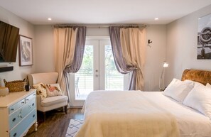 3 soverom, strykejern/-brett, wi-fi og sengetøy