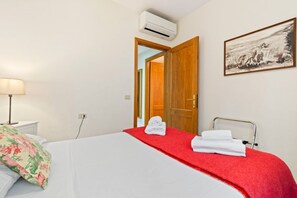 2 chambres, fer et planche à repasser, Wi-Fi